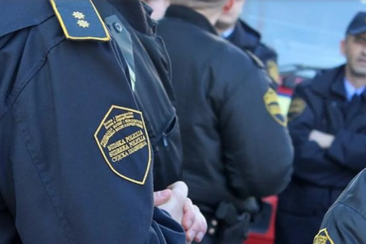 Sudski policajac te&scaron;ko ranjen u zgradi Općinskog suda u Mostaru
