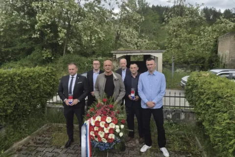 Penava i Vlajčić odali počast hrvatskim žrtvama u Trusini