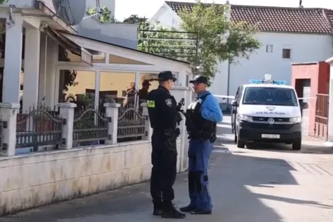Potraga za ubojicom iz Drni&scaron;a
