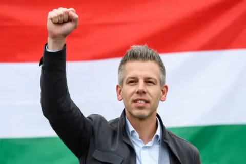 P&eacute;ter Magyar