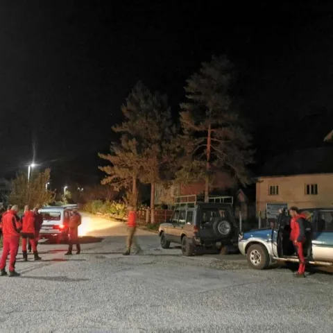 GSS-ovci već treći dan tragaju za nestalom osobom na lokalitetu sela Dužani kod Konjica