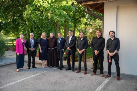 Lidija Bradara progla&scaron;ena počasnom građankom Tolise - Zajedni&scaron;tvo i tradicija najveća snaga Posavine