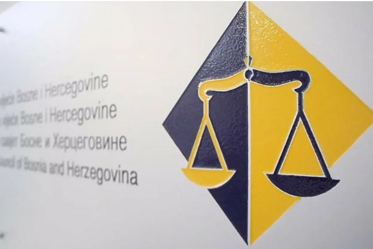 EU prijeti obustavom potpore, VSTV tvrdi da se može financirati sam