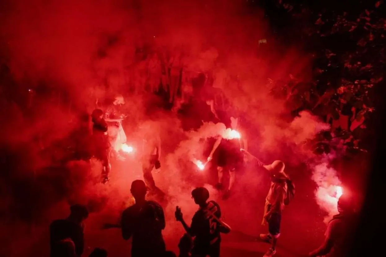 Vi&scaron;e od 400 uhićenih u Francuskoj nakon PSG-ove pobjede u Ligi prvaka
