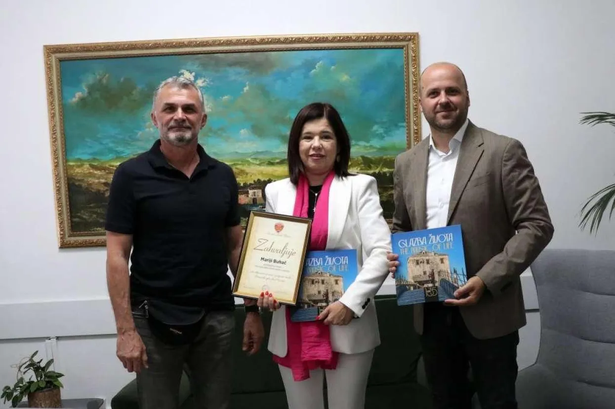 Predsjednica Vlade HNŽ-a s rukovodstvom Hrvatske glazbe Mostar