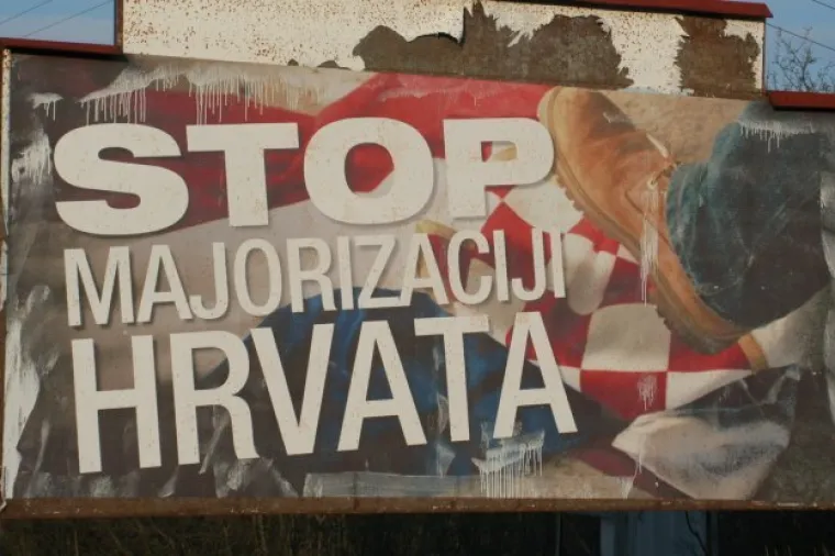 Stop majorizaciji Hrvata u BiH - plakat