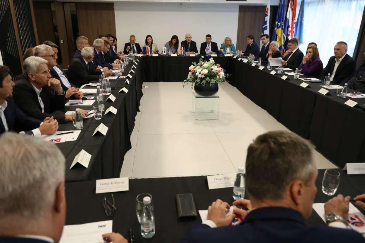 Vlada Hrvatske nastavlja podr&scaron;ku strate&scaron;kim projektima hrvatskog naroda u BiH