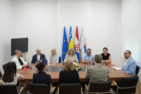 Znanstvenici sa Sveučili&scaron;ta Yale posjetili Sveučili&scaron;te u Mostaru: Fokus na suradnji u medicini, znanosti i izgradnji mira