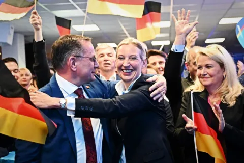 AfD.