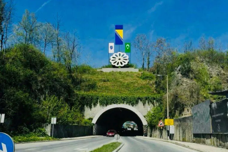 Primjer iz Jajca: Vrijede li zakoni Bosne i Hercegovine jednako za sve ili samo za "obične građane"???