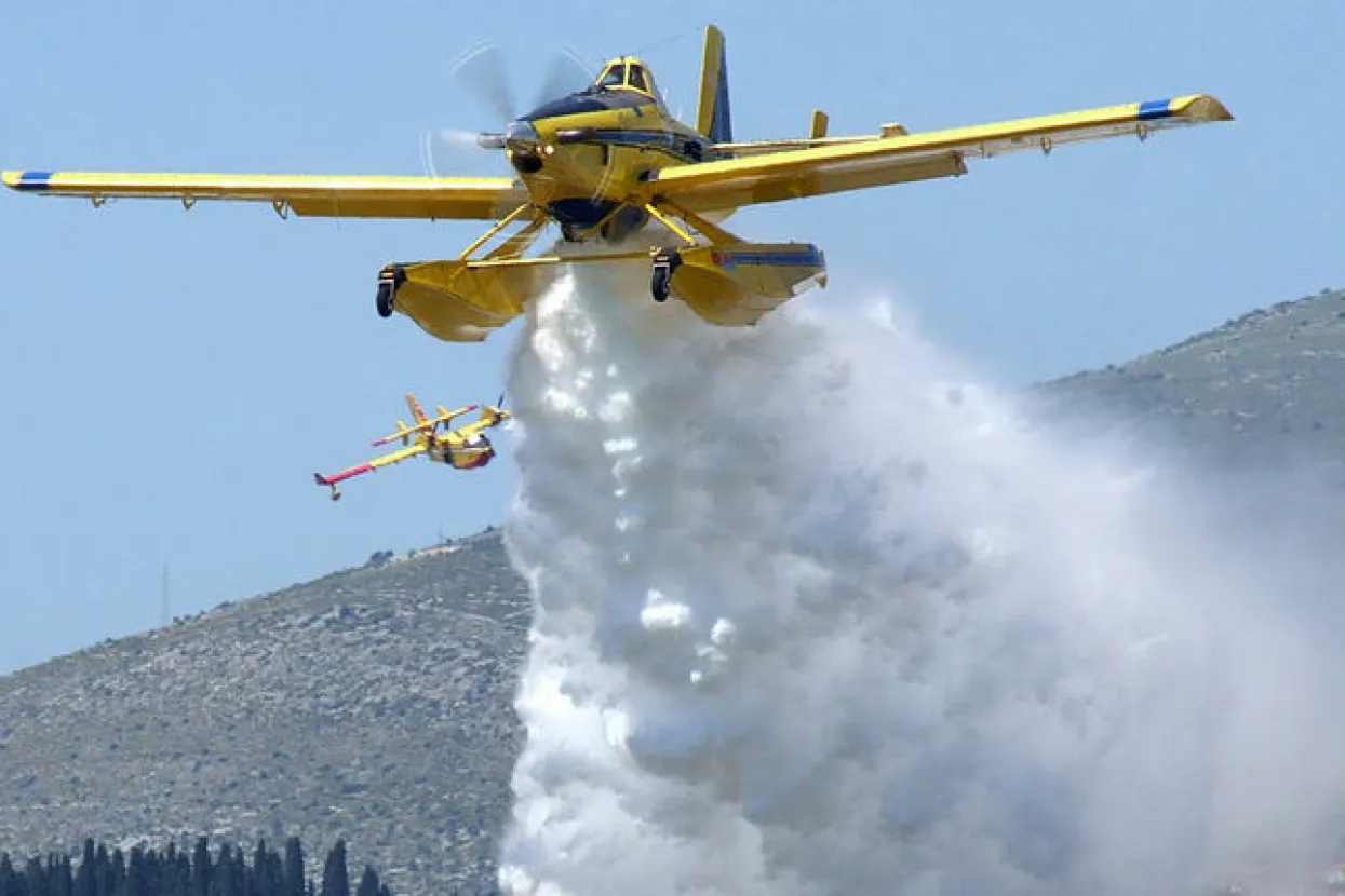 Air Tractori pomagali u ga&scaron;enju požara kod Konjica, zabilježeno jo&scaron; 14 intervencija u HNŽ-u