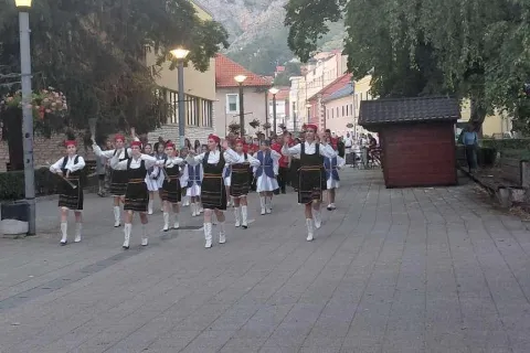 Defileom i koncertom Ri&scaron;peta otvoreno Livanjsko kulturno ljeto