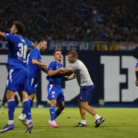 Dinamo.