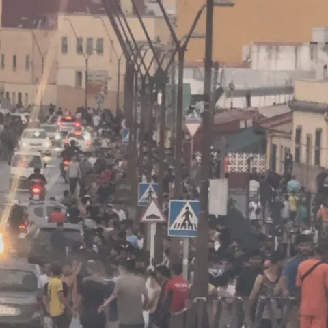 Migrantska kriza u &scaron;panjolskoj eksklavi Ceuti