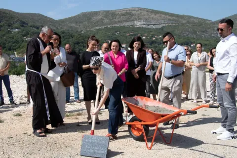 U Mostaru položen kamen temeljac za izgradnju Kuće nade