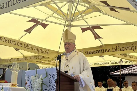 Nadbiskup Vuk&scaron;ić predvodio misno slavlje u Tolisi na Veliku Gospu