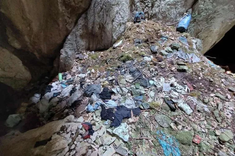 Livanjske i Duvanjske jame pune otpada i opasnih materijala
