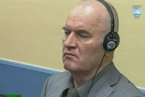 &Scaron;panjolski književnik o smrti Ratka Mladića: "Umro je taj veliki k...sin, mesar iz Bosne"