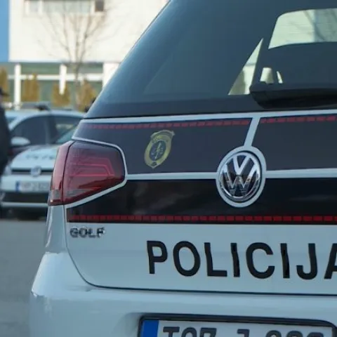 Mu&scaron;karac pao sa zgrade tržnog centra u Sarajevu, istraga u tijeku