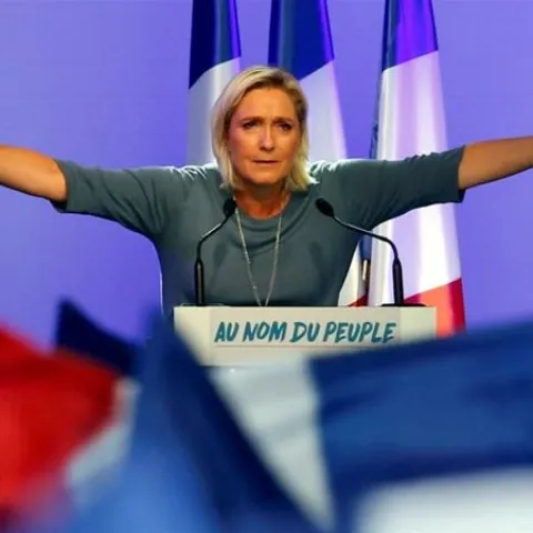 Nova anketa uoči predsjedničkih izbora u Francuskoj. Le Pen uvjerljivo prva