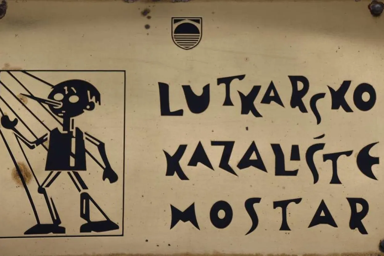 Lutkarsko kazali&scaron;te Mostar