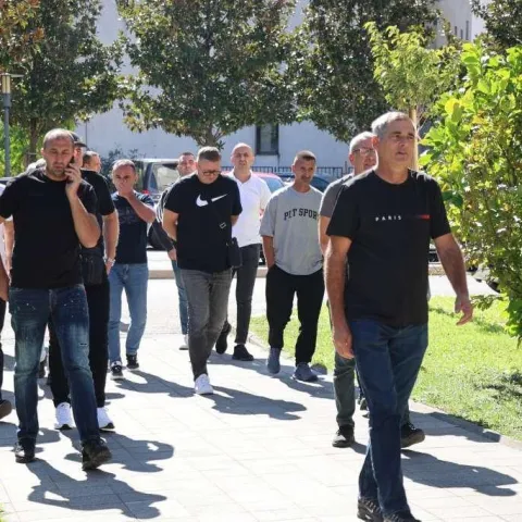 Dio otpu&scaron;tenih radnika JP 'Komunalno' Mostar dobio privremeno rje&scaron;enje o povratku na posao