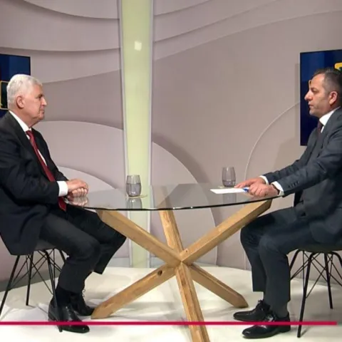 Predsjednik HDZ-a BiH i HNS-a Dragan Čović bio je gost emisije Fokus na Radioteleviziji Herceg-Bosne kod urednika i voditelja Jurice Gudelja