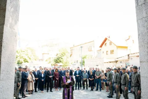 Livno.