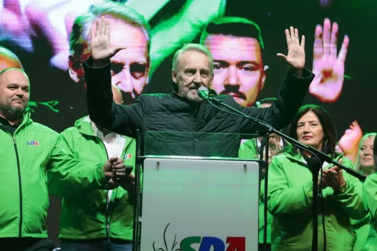Bakir Izetbegović