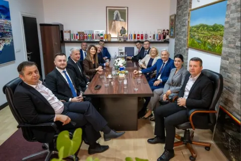 Filipović u Žepču: Nova ulaganja potvrđuju kontinuitet gospodarskog i infrastrukturnog razvoja